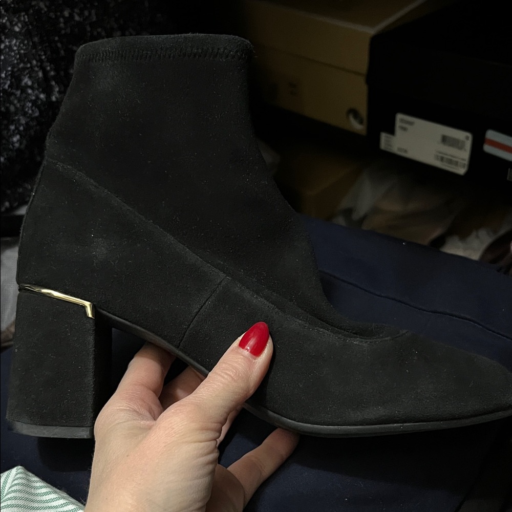 Cole Haan Suede Kitten Bootie Size 8